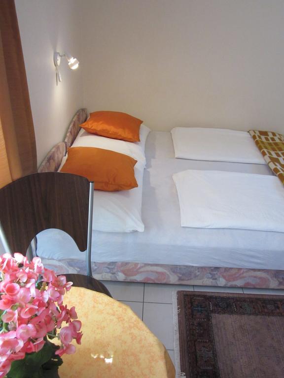 Suele Apartments & Rooms Balatonfüred Стая снимка