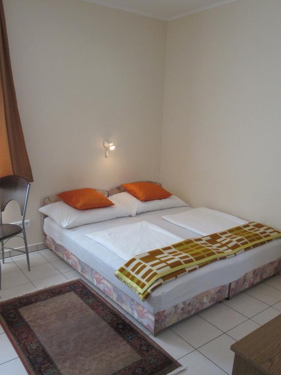 Suele Apartments & Rooms Balatonfüred Екстериор снимка