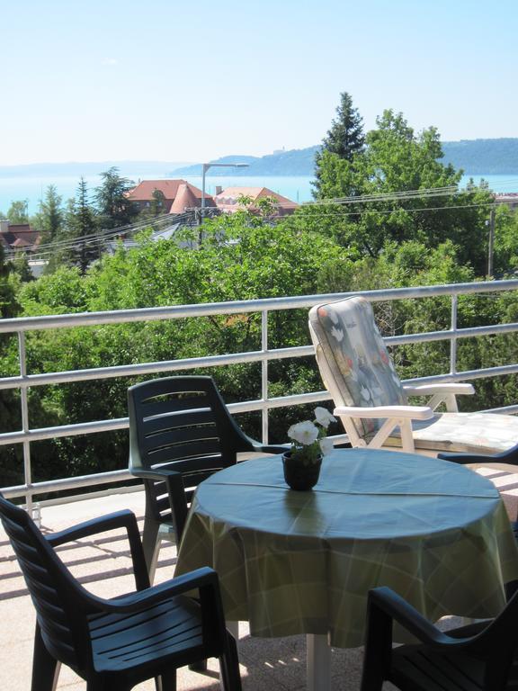 Suele Apartments & Rooms Balatonfüred Стая снимка