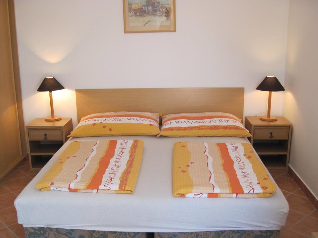 Suele Apartments & Rooms Balatonfüred Стая снимка